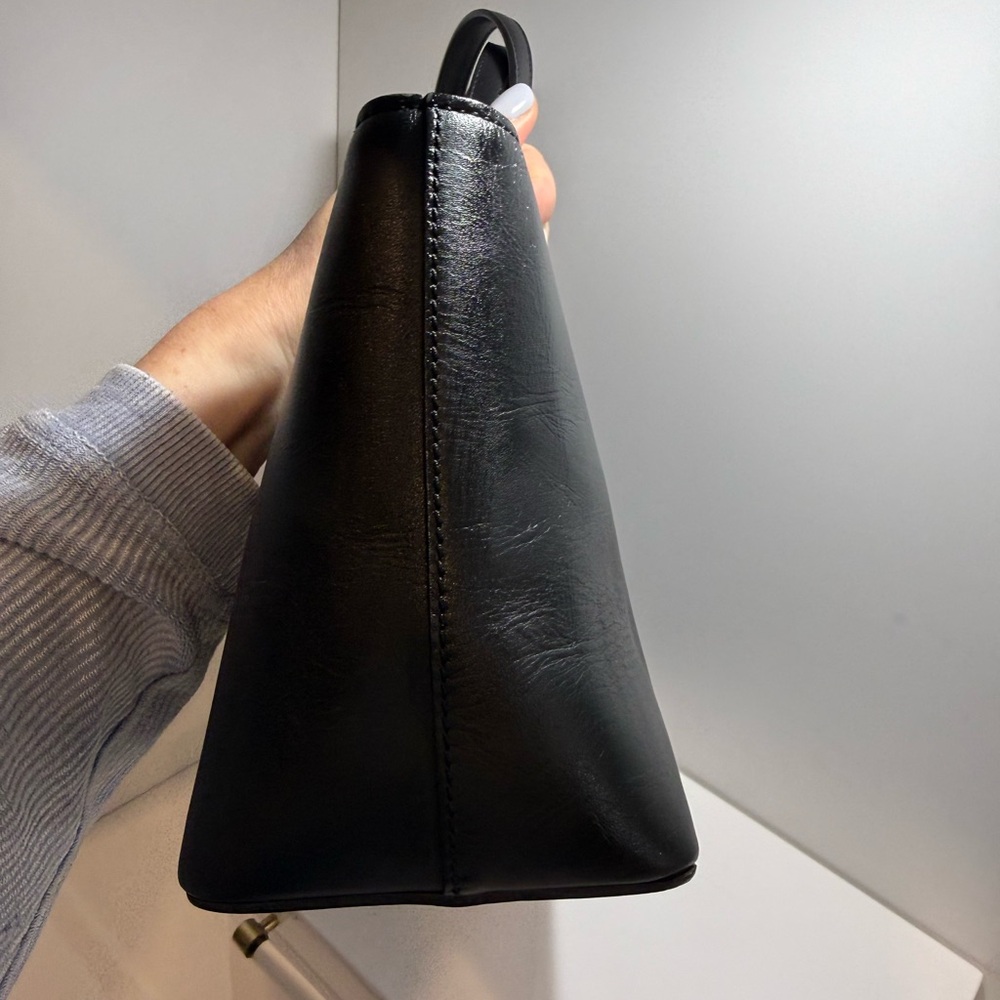 Burberry Black Leather with House Check Interior Handbag - Picture 5 of 11